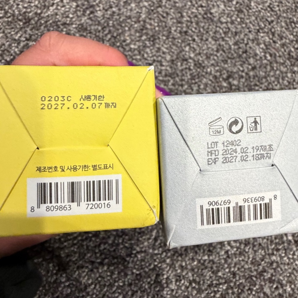 Vita B3 Source and Vitamin C24 Surprise Serum Set - Picture 2 of 2